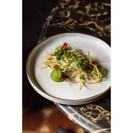 A Tavasz Ízei Bisztró Menü